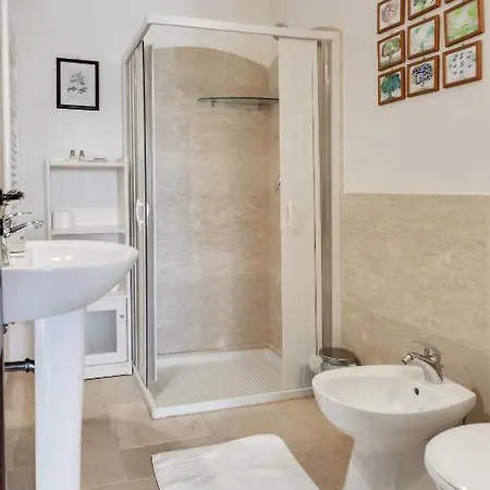 Le Lantane - Luxury Bed & Breakfast 3*